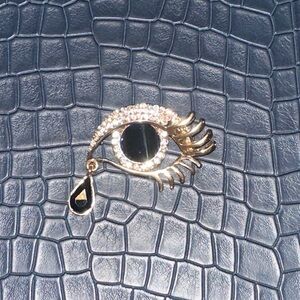 Rose Gold and Sapphire Eye Brooch